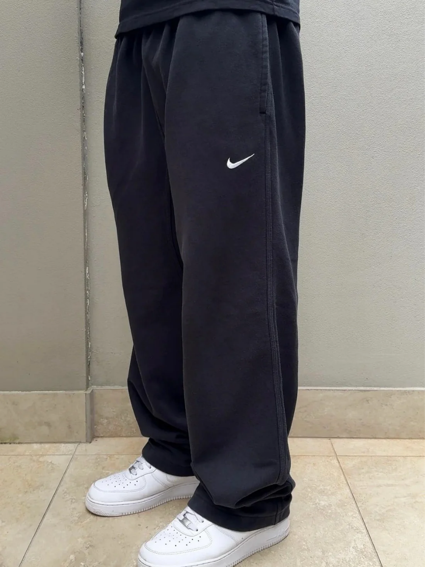 Essential Relaxed-Fit Fleece Sweatpants - Clearance Sale