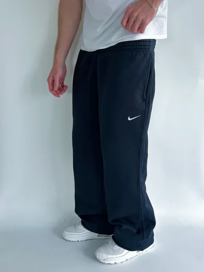 Essential Relaxed-Fit Fleece Sweatpants - Clearance Sale